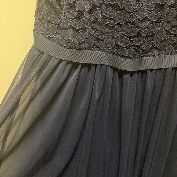 David’s Bridal Long Lace Mesh Dress NWT - Picture 4 of 9